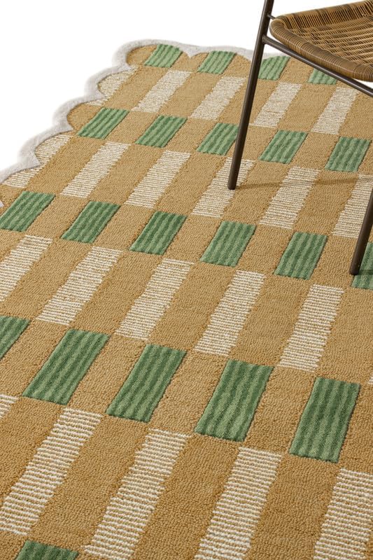 Hand-Tufted Wool Area Rug with Scalloped Edges, Beige and Green Plaid Pattern, Cozy and Soft Accent Rug for Living Room, Bedroom, and Nursery, Handmade Decorative Rug, 1x1 Ft (Sample)