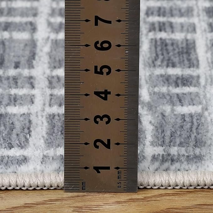 GAOMON 5x7 Washable Rug Non Slip Modern Checkered Rug Soft Faux Wool Floor Carpet Indoor Contemporary Plaid Print Rugs Non Shedding Throw Carpet for Bedroom Living Room Dining Room Office Grey