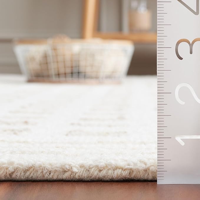 SAFAVIEH Ebony Collection Area Rug - 4' x 6', Ivory & Beige, Modern Checkered Design, Handmade Wool, Ideal for The Living Room, Bedroom, Dining Room (EBN604A-4)
