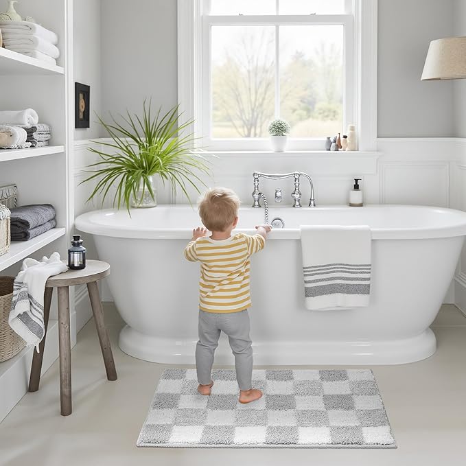 GRANNY SAYS Checkered Grey Bathroom Rugs, 32" x 20", Non-Slip Bath Mats for Bathroom, Plush Shag Absorbent Microfiber Ultra Soft Bath Mat, Cute Washable Rug for Tub, Shower, Bedroom