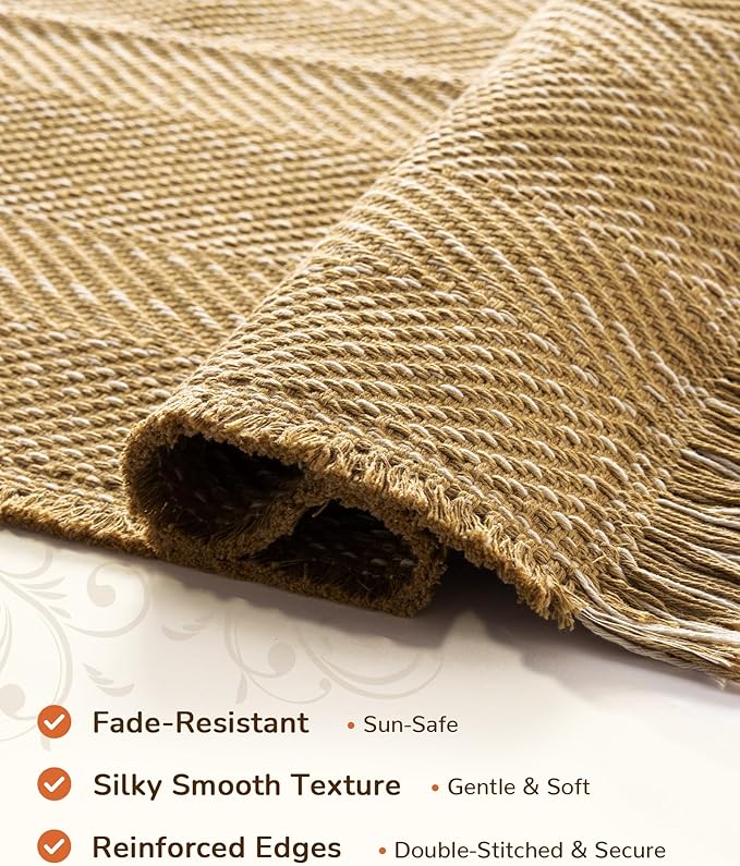 BESTSWEETIE 4x6 Washable Rug Hand-Woven Low Pile Soft Modern Farmhouse Bohemian Decor Reversible Braided Rugs with Tassels Throw Carpet for Living Room Bedroom Entryway Bathroom, Natural Jute