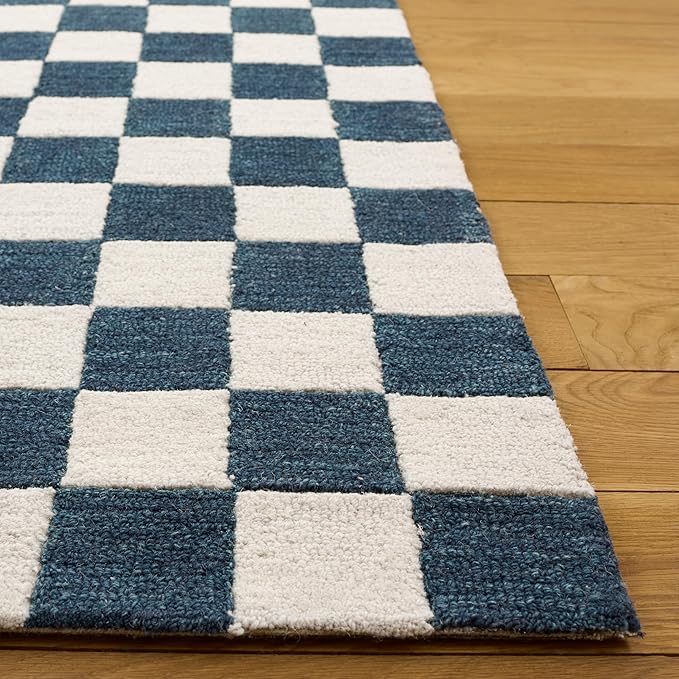 SAFAVIEH Ebony Collection Area Rug - 6' Square, Blue & Ivory, Handmade Wool, Checkered Design, Ideal for Living Room, Bedroom, Dining Space (EBN175M)