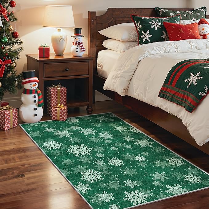 2x3 Christmas Doormat for Entryway, Washable Christmas Rugs Bathroom，Snowflake Front Porch Runner Rug，Non-Slip Green Christmas Rug Indoor(2'x3', Green/White)