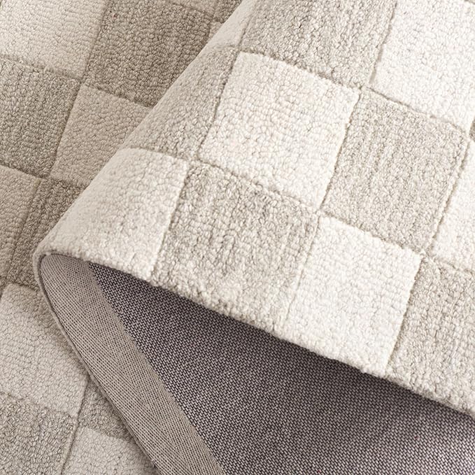 Martha Stewart x SAFAVIEH Area Rug Collection - 4' x 6', Beige & Ivory, Handmade Wool, Checkered Pattern, Ideal for Living Room, Foyer, Bedroom, Accent Space (MSR4760B)