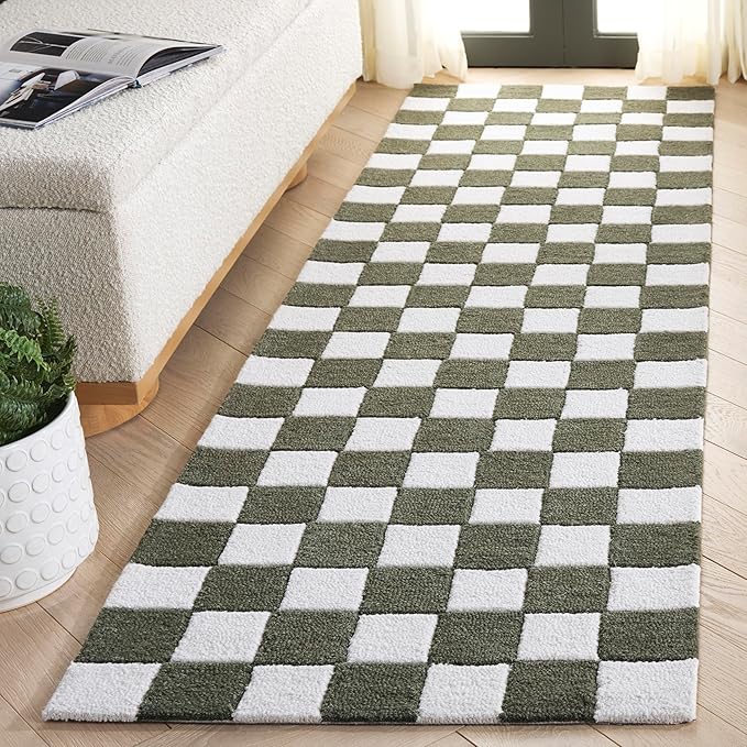 SAFAVIEH Ebony Collection Runner Rug - 2'3" x 8', Green & Ivory, Handmade Wool, Checkered Pattern, Ideal for Living Room, Hallway, Foyer, Bedroom (EBN175Y-28)